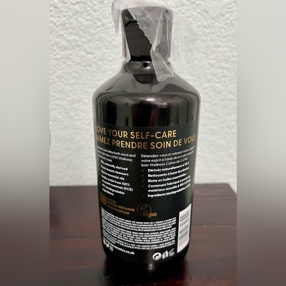 I Love Wellness Calm Bath Soak - Picture 3 of 3